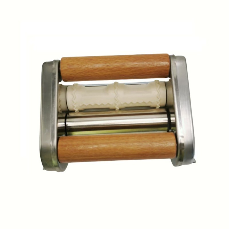 Aparat de Facut Ravioli, cu Doua Role Din Lemn si Doua Accesorii pentru Taiere