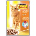 Hrana Umeda pentru Pisici Adulte, cu Carne de Pui in Sos, 85 g, Friskies