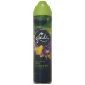 Odorizant de Camera Spray Glade Limited Edition, Floral Garden, Pere si Gardenia, 300 ml