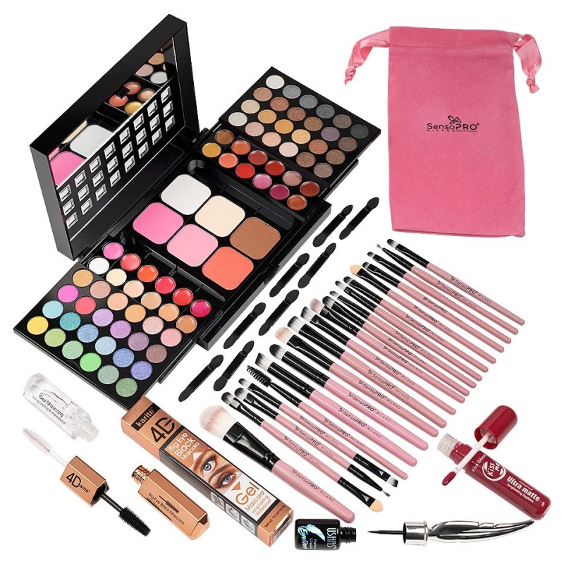 Set 2 x Kit Machiaj In Love With Make-Up + Cadouri